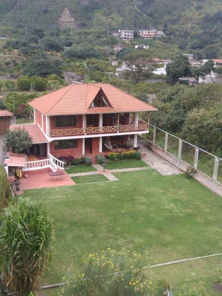Casa en Venta en EL AGUACATAL Baños de agua santa ECUADOR, Florida