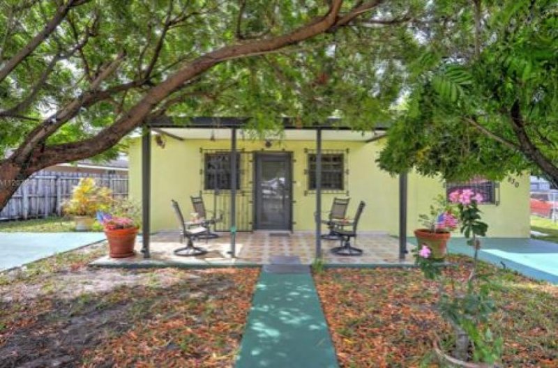Casa en Venta en  Hialeah, Florida